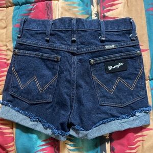 Wrangler Jean size 28 shorts